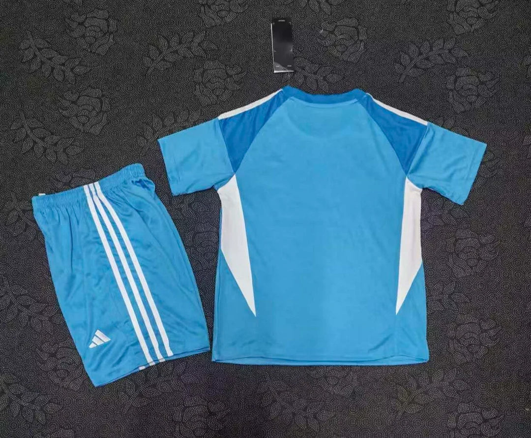 Real Madrid 2025/2026 Goalkeeper Kids Jersey