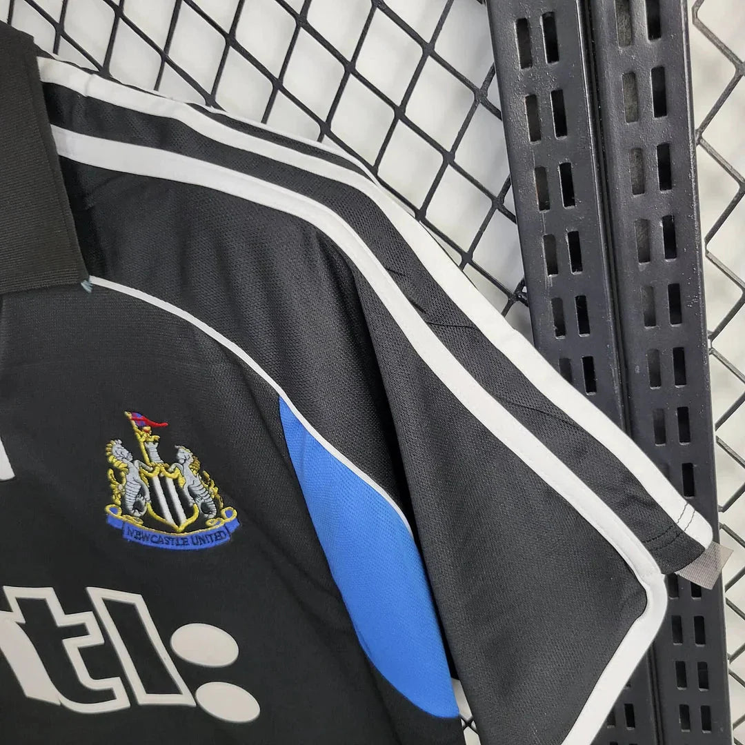 Retro Newcastle 2000 Away Jersey