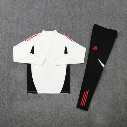 Liverpool 25/26 Away Tracksuit image 1