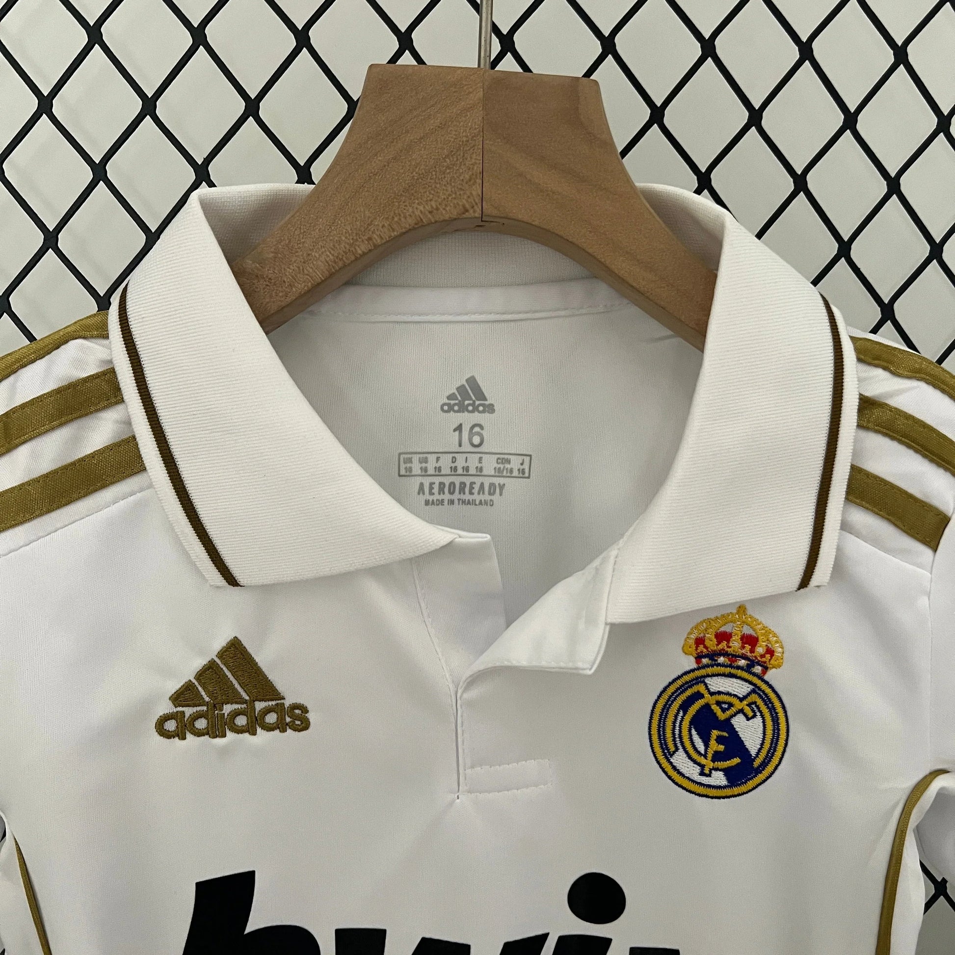 Retro Real Madrid 2011/2012 Home Kids Jersey