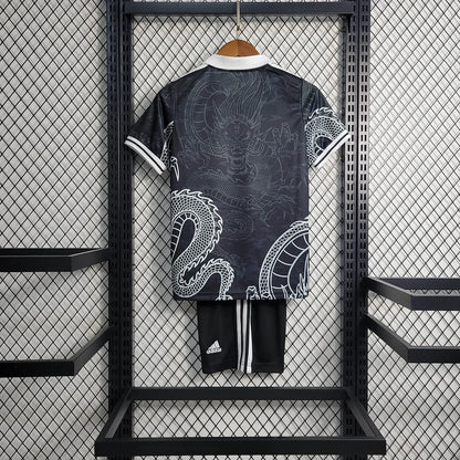Real Madrid "Dragón Negro" Limited Edition Kids Jersey