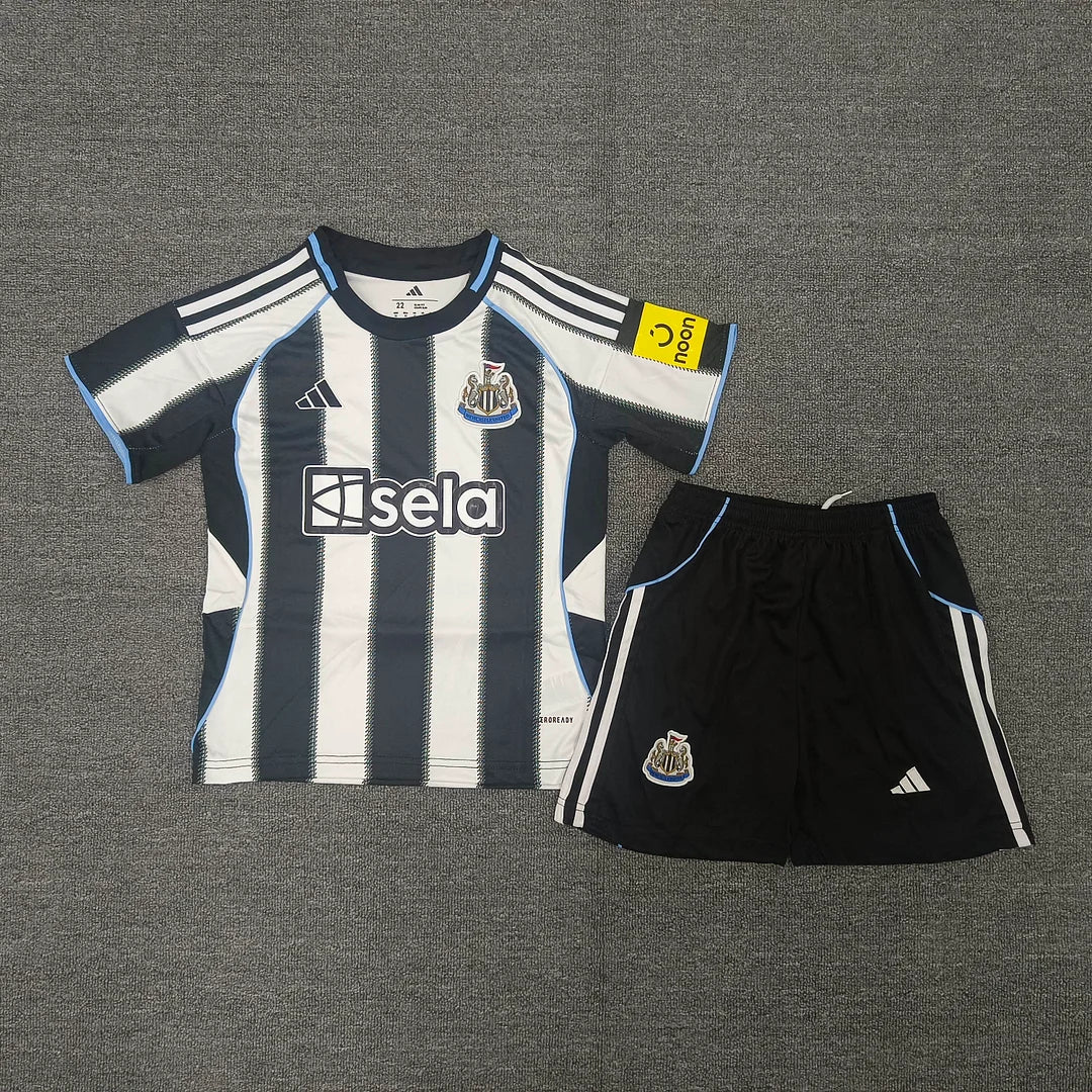 Newcastle United 2025/2026 Home Kids Jersey
