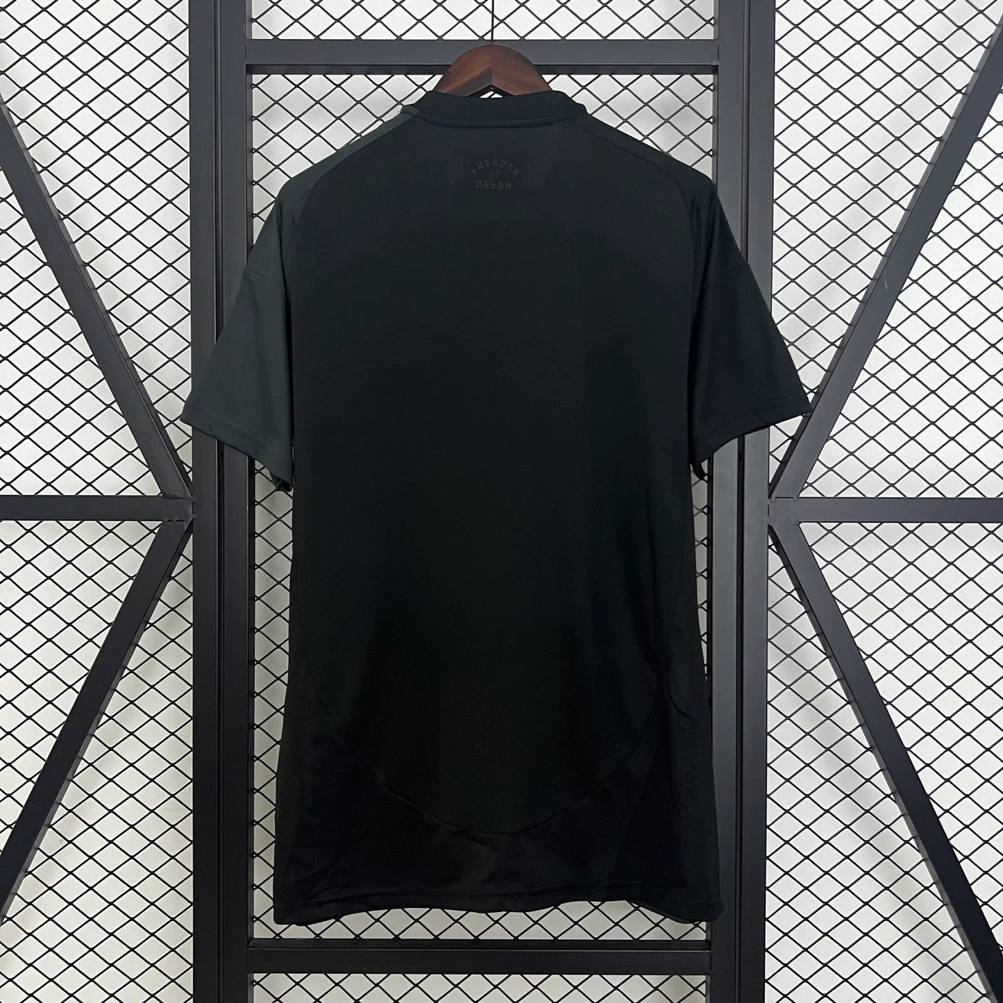 Inter Miami 25/26 Away image 1