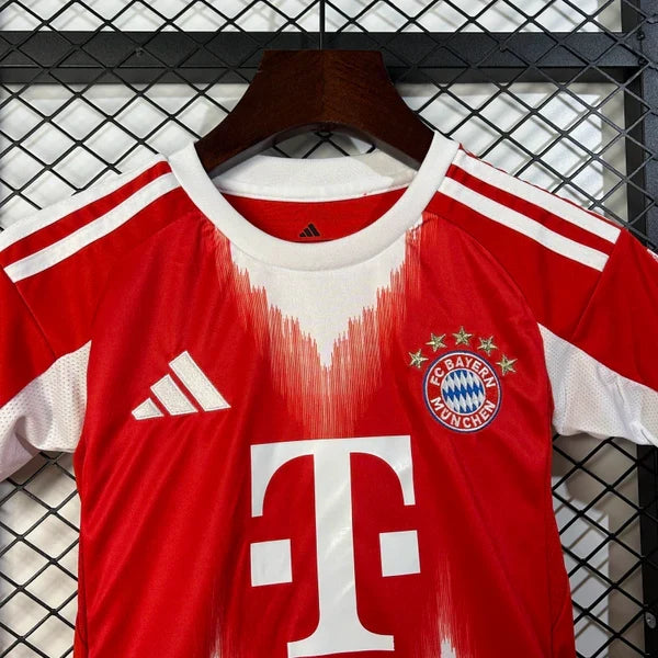Bayern Munich 2025/2026 Home Kids Jersey