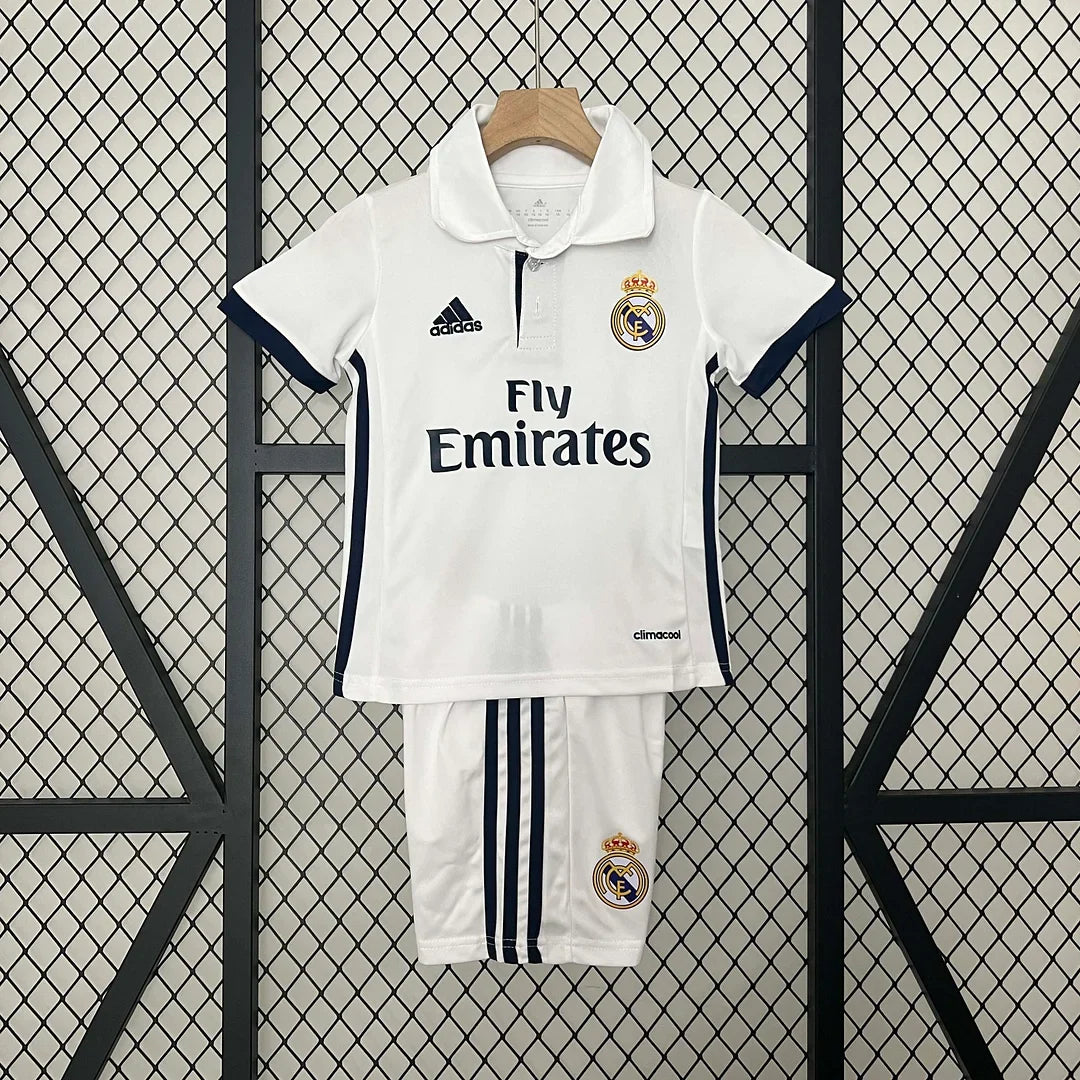 Retro Real Madrid 2016/2017 Home Kids Jersey