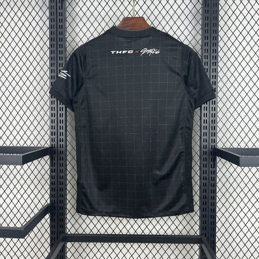 Tottenham x Stray Kids Away Special Edition 25/26 image 1