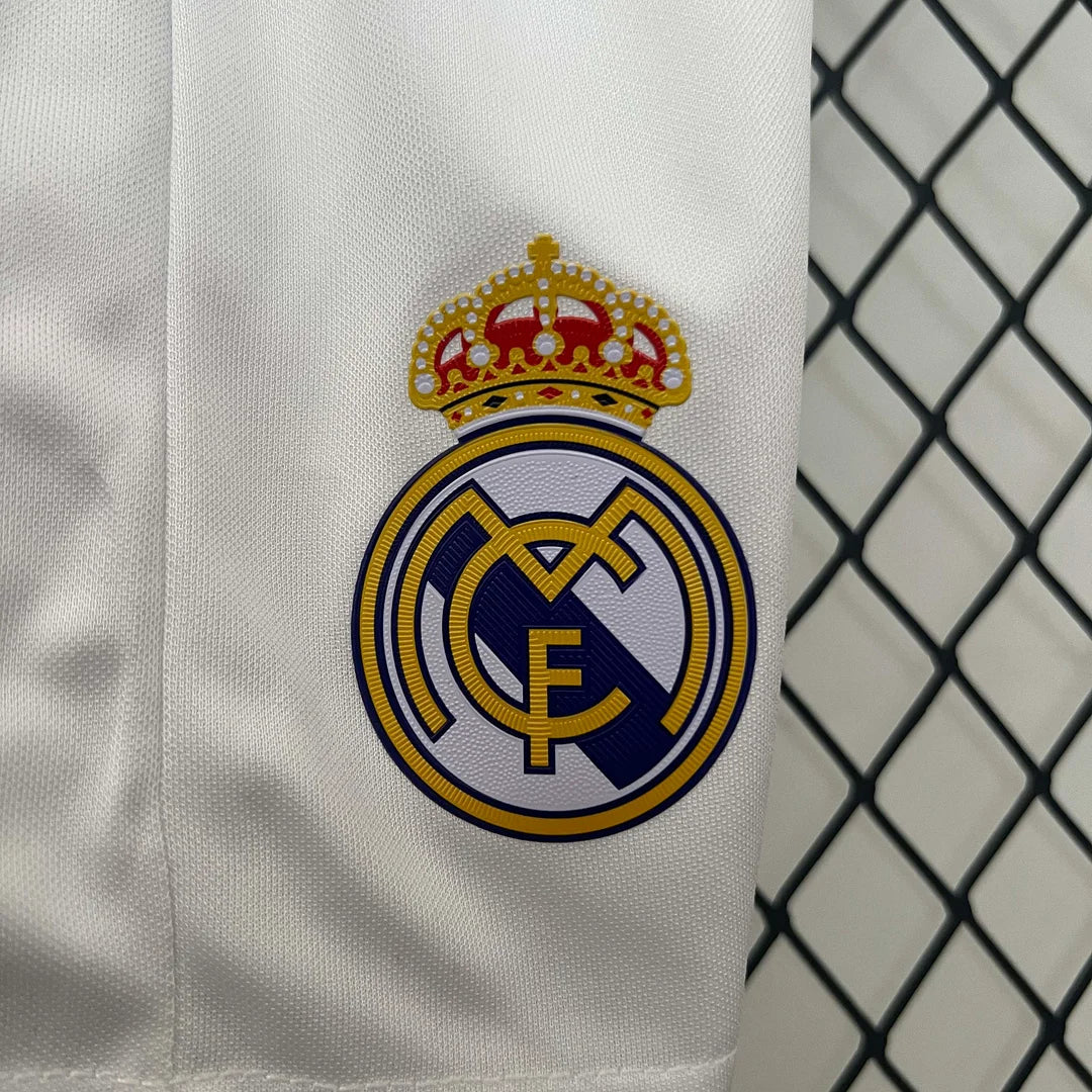 Retro Real Madrid 2016/2017 Home Kids Jersey