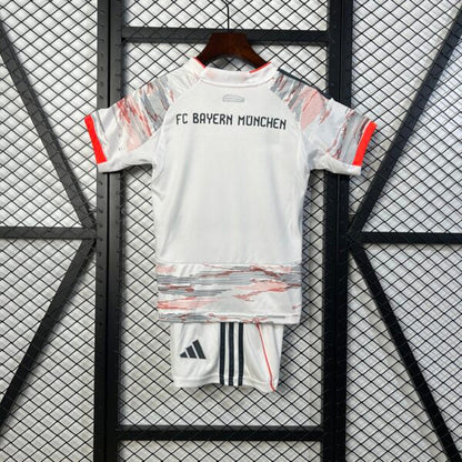 Bayern Munich 2025/2026 Away Kids Jersey
