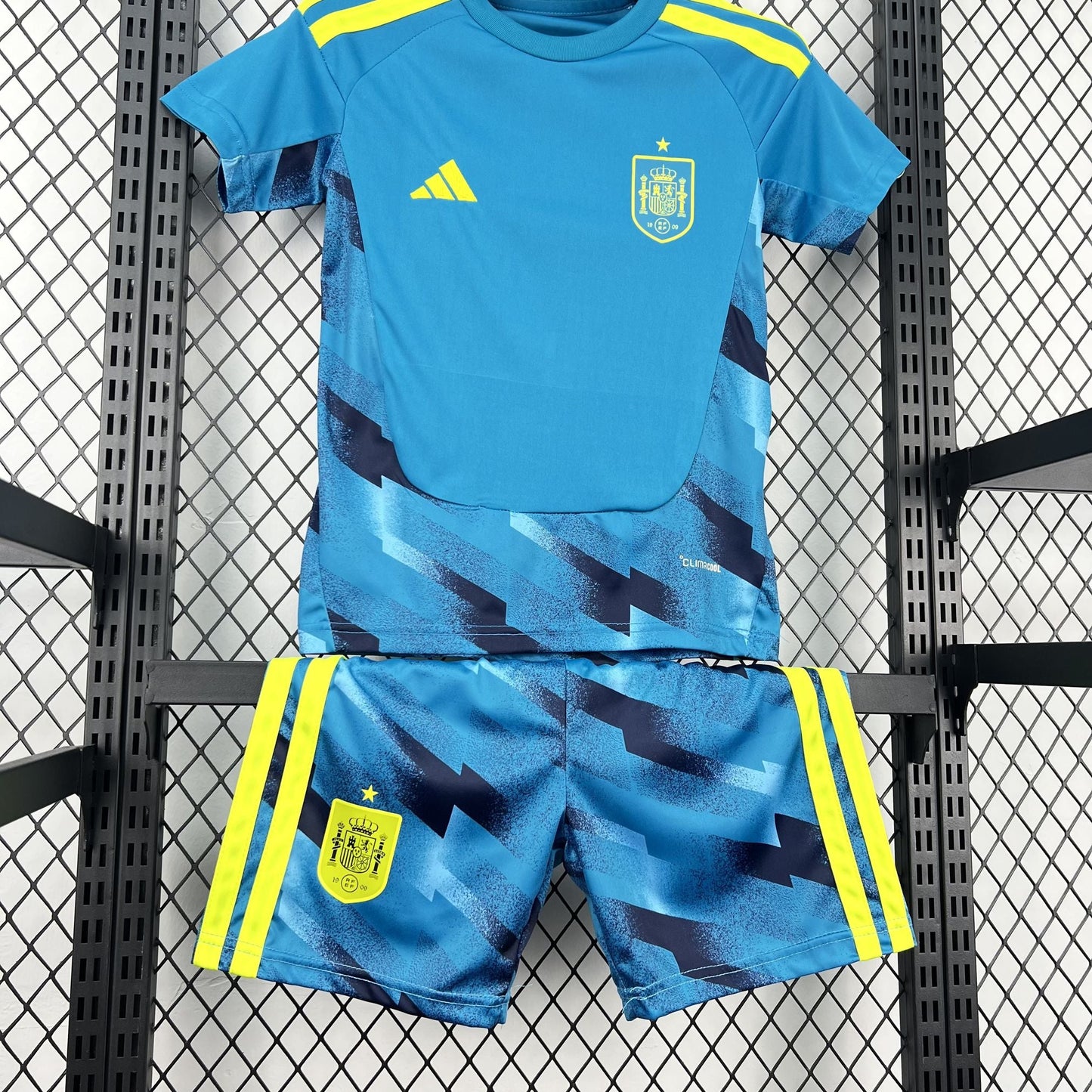 Spain 2026 Goalkeeper World Cup Kids Jersey