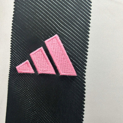 Juventus 2025-2026 Home Kids Jersey