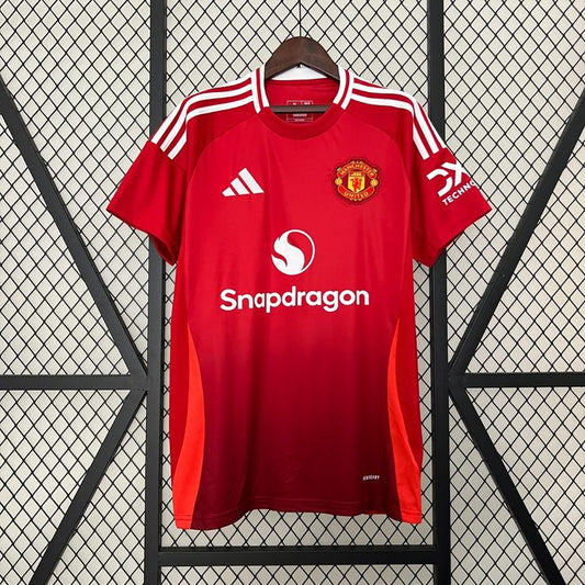 Manchester United 24/25 Home image 0