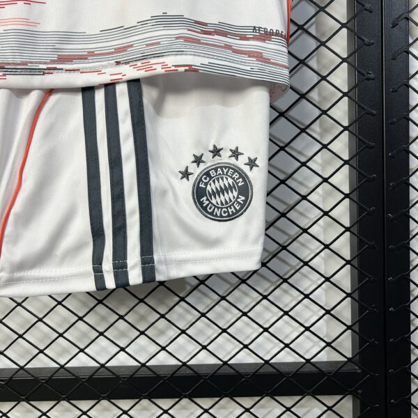 Bayern Munich 2025/2026 Away Kids Jersey
