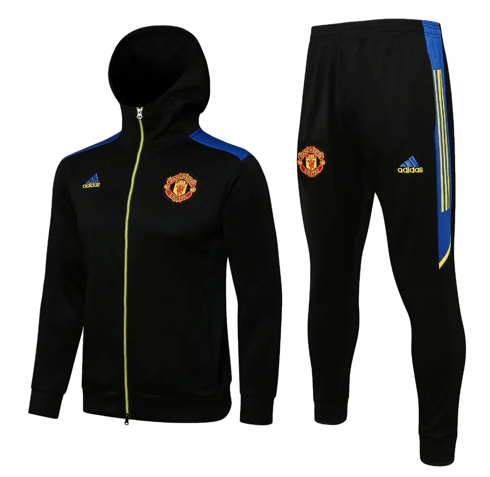 Manchester United Black Design 2 Tracksuit