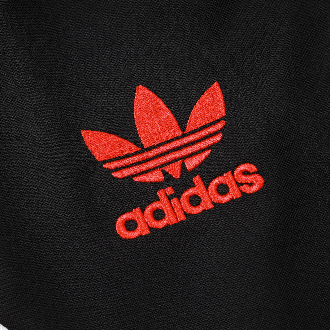 Manchester United Black and Red II Design 2 Tracksuit