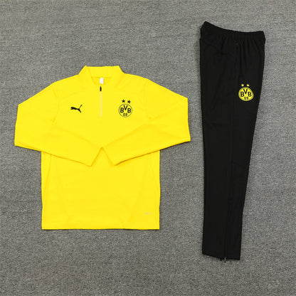 Borussia Dortmund Black and Yellow Design 2 Tracksuit