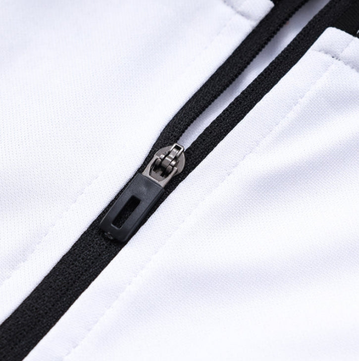 Manchester United Black and White Design 2 Tracksuit