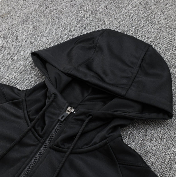 Bayern Munich Black Design 2 Tracksuit