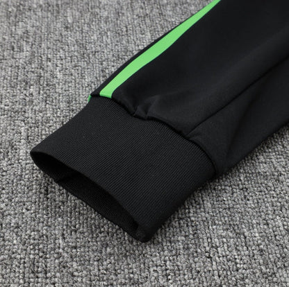 Bayern Munich Black Design 2 Tracksuit