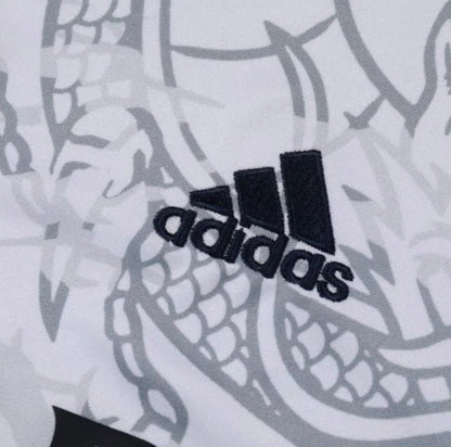 Real Madrid "Dragón Blanco" ´ Tracksuit