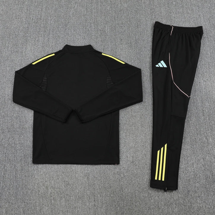 Juventus Black and Yellow Design 1 Tracksuit
