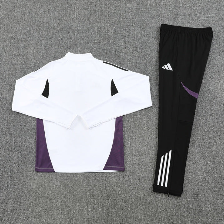Manchester United White and Black Design 1 Tracksuit