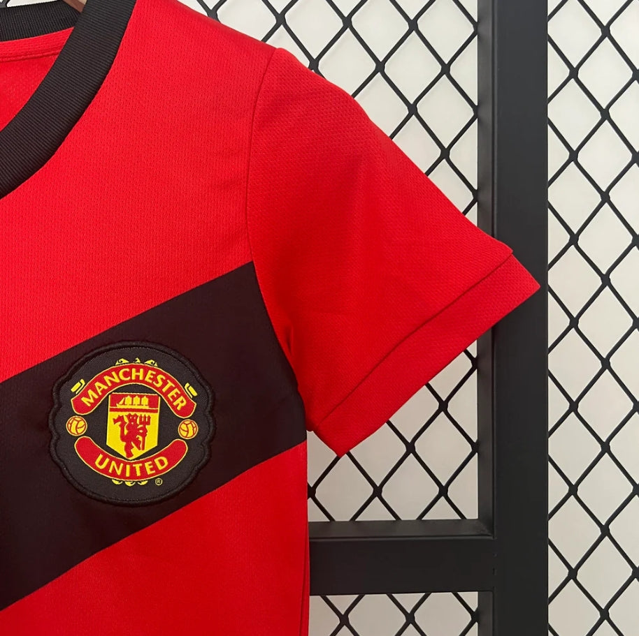 Retro Manchester United 2009/2010 Home Kids Jersey