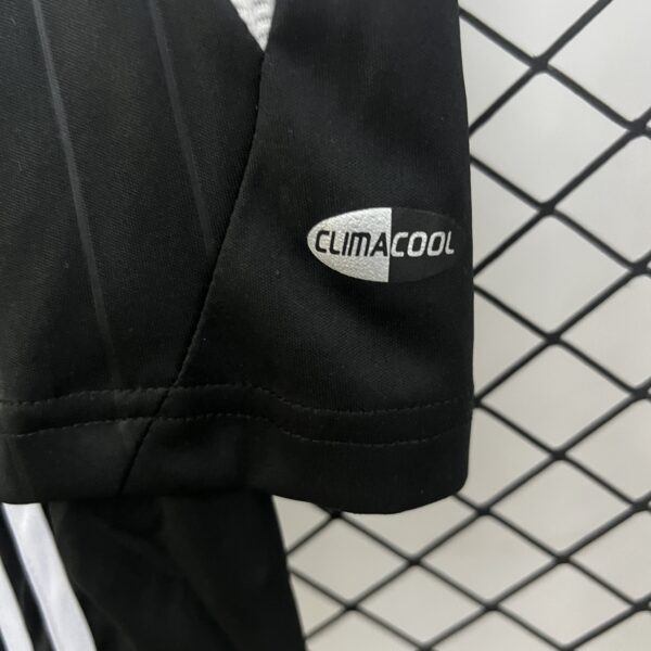 Retro Real Madrid 2006/2007 Away Kids Jersey