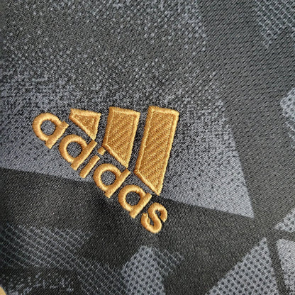Arsenal 2022 Away Jersey