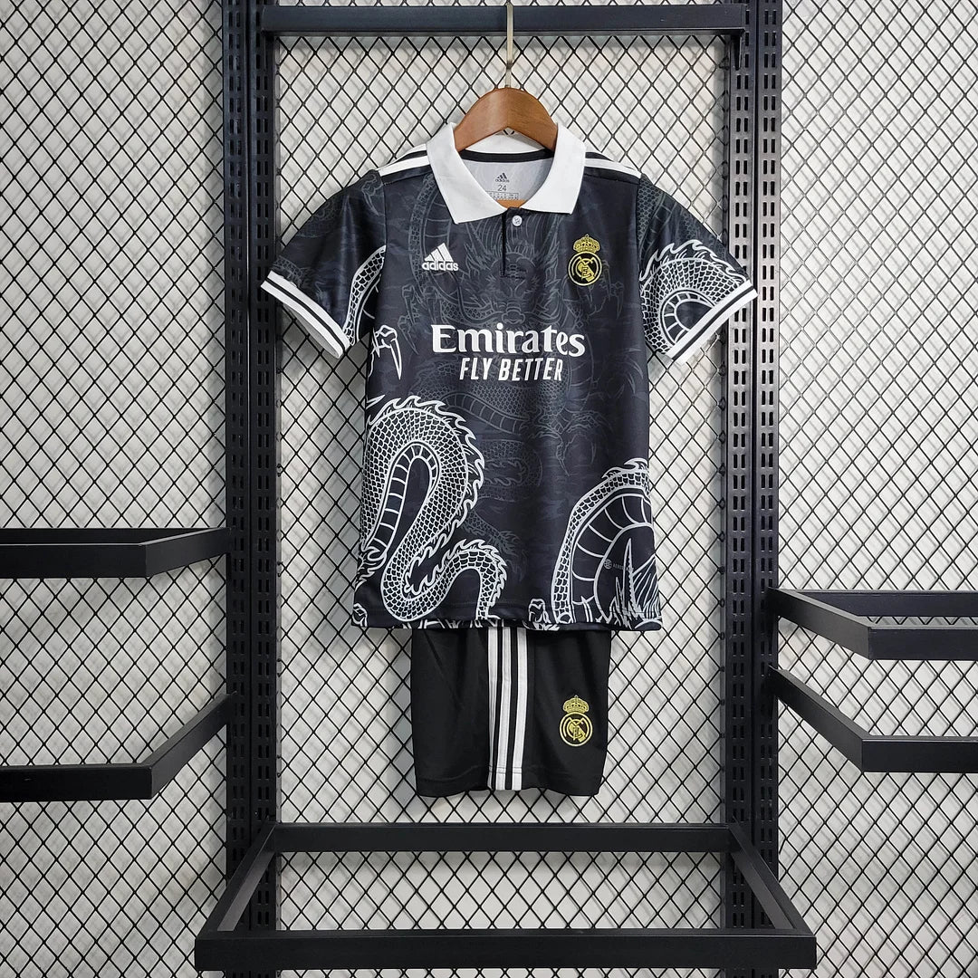 Real Madrid "Dragón Negro" Limited Edition Kids Jersey
