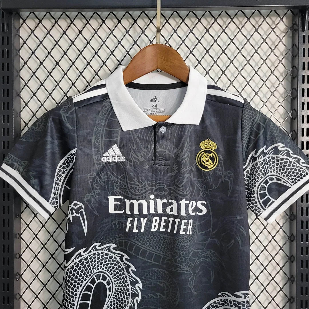 Real Madrid "Dragón Negro" Limited Edition Kids Jersey
