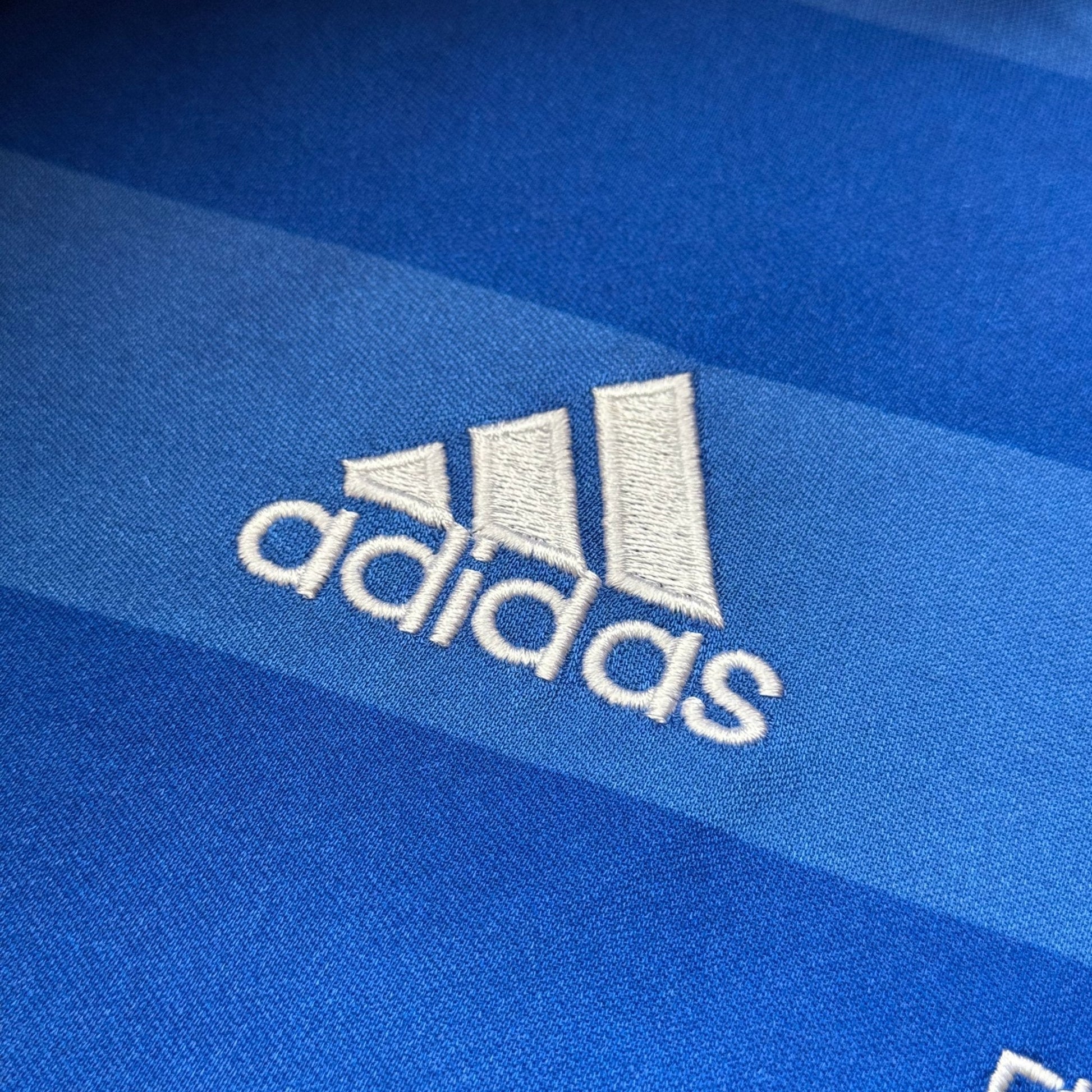 Retro Chelsea 2011 Home Jersey