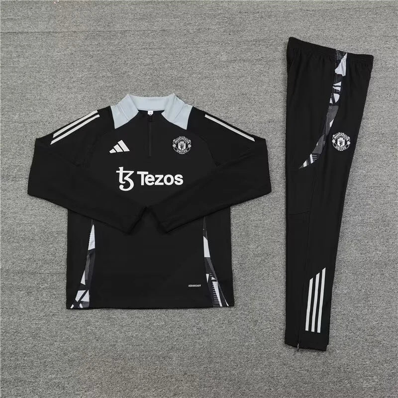 Manchester United Black Design 1 Tracksuit