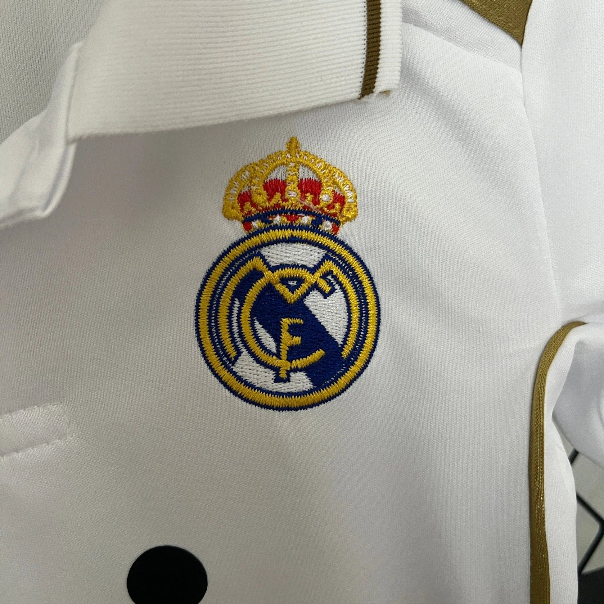 Retro Real Madrid 2011/2012 Home Kids Jersey