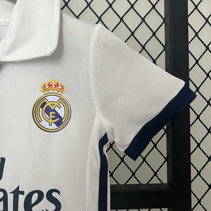Retro Real Madrid 2016/2017 Home Kids Jersey