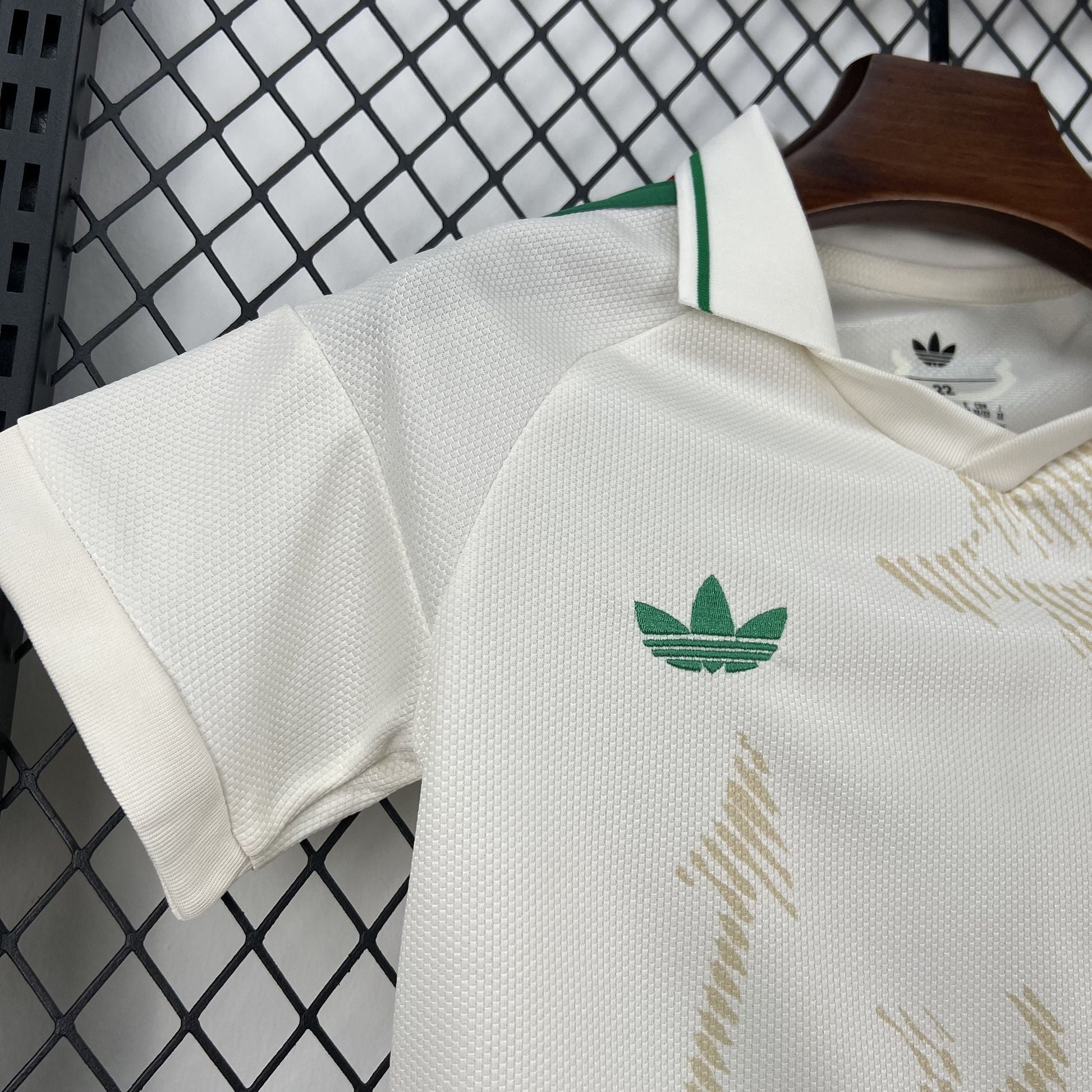 Wales 2026 Away World Cup Kids Jersey