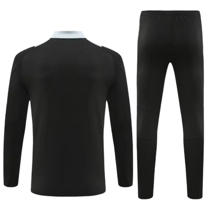 Manchester United Black Design 1 Tracksuit