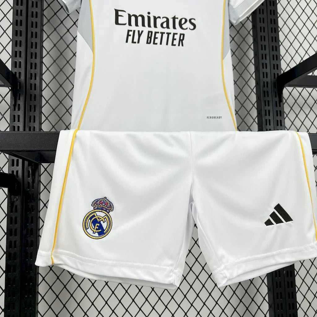 Real Madrid 2025/2026 Home Kids Jersey