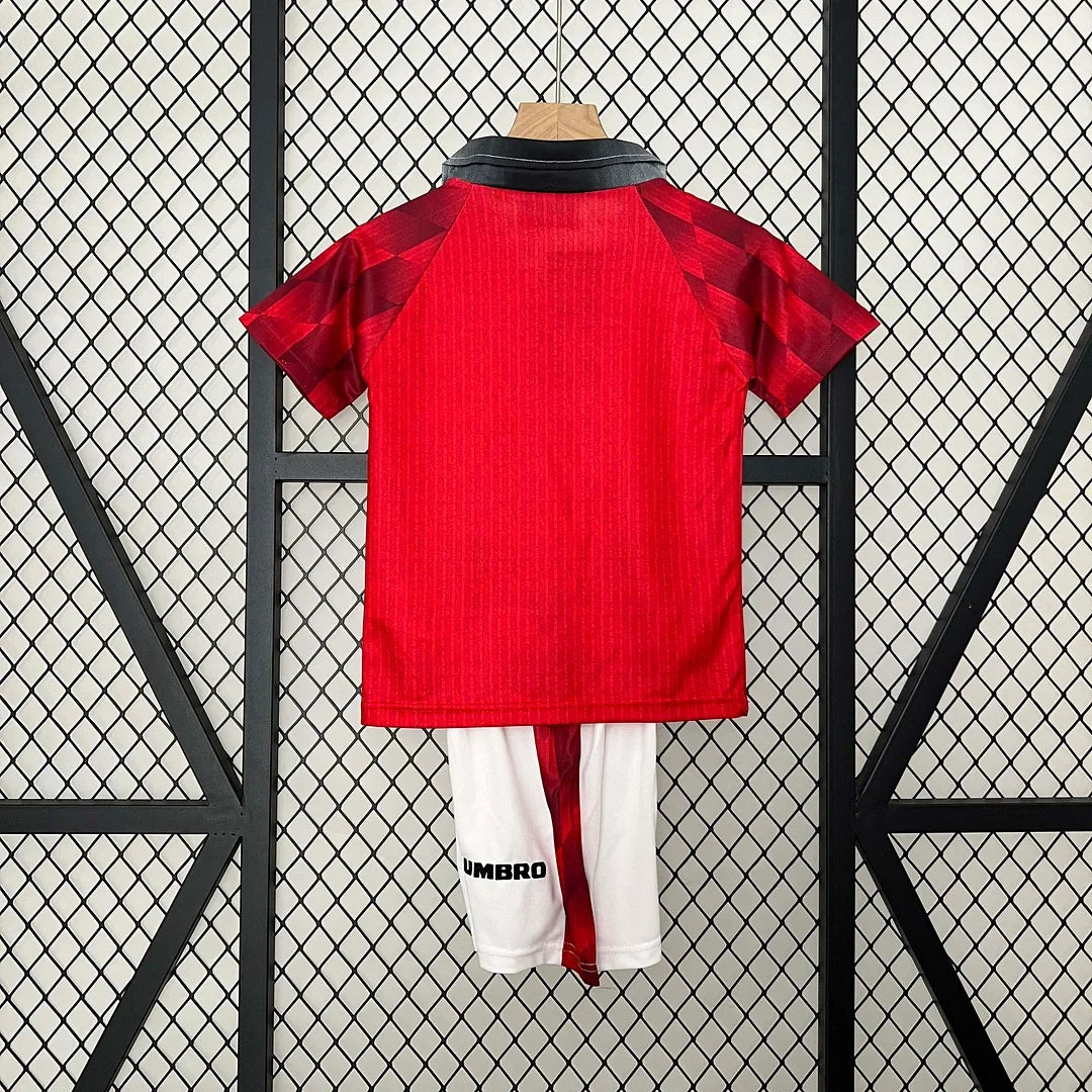 Retro Manchester United 1996/1998 Home Kids Jersey