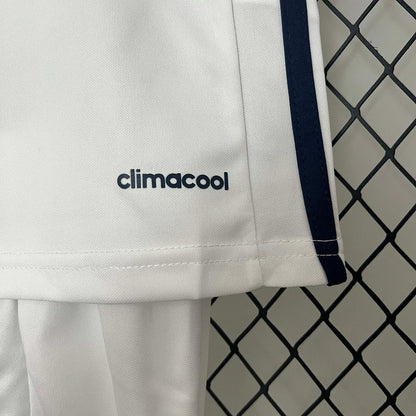 Retro Real Madrid 2016/2017 Home Kids Jersey