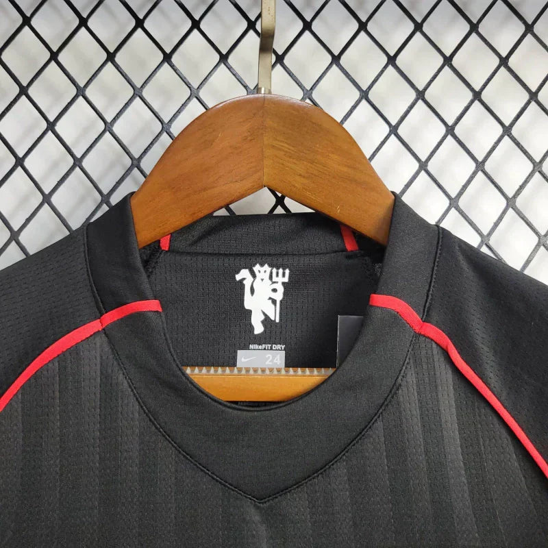 Retro Manchester United 2007/2008 Black Kids Jersey