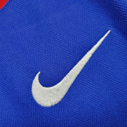 Retro Manchester United 2005 Away Jersey