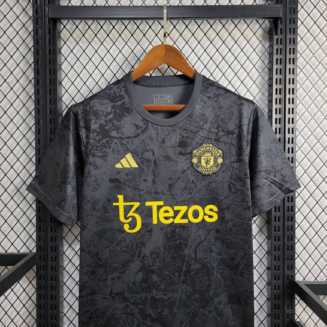 Retro Manchester United 2017 Home Jersey