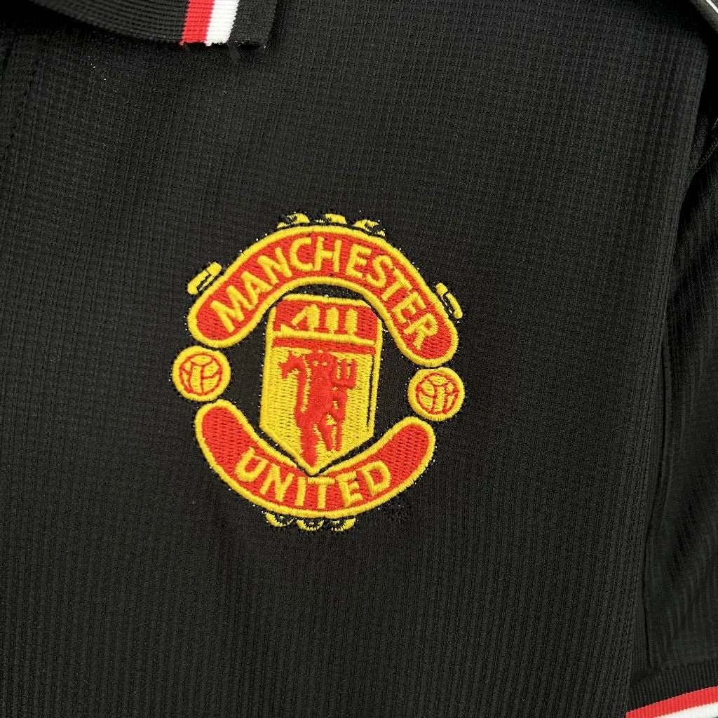 Retro Manchester United 1998 Away Jersey