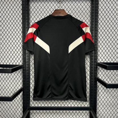 Manchester United 2024 Black Special Edition Jersey