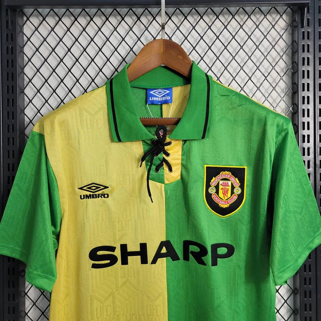 Retro Manchester United 1992 Third Jersey
