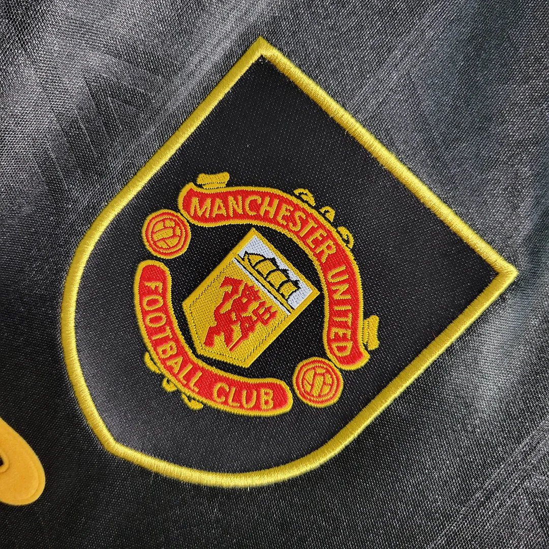 Retro Manchester United 1993 Away Jersey