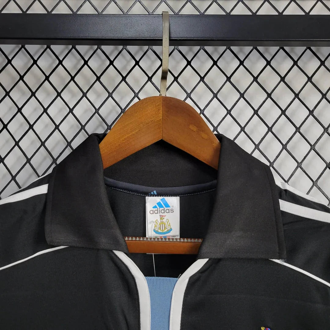 Retro Newcastle 2000 Away Jersey