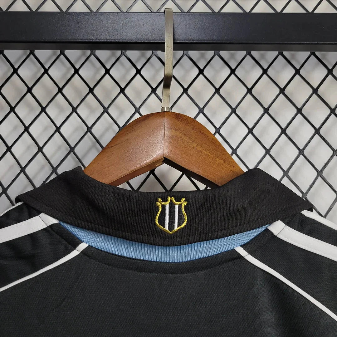 Retro Newcastle 2000 Away Jersey