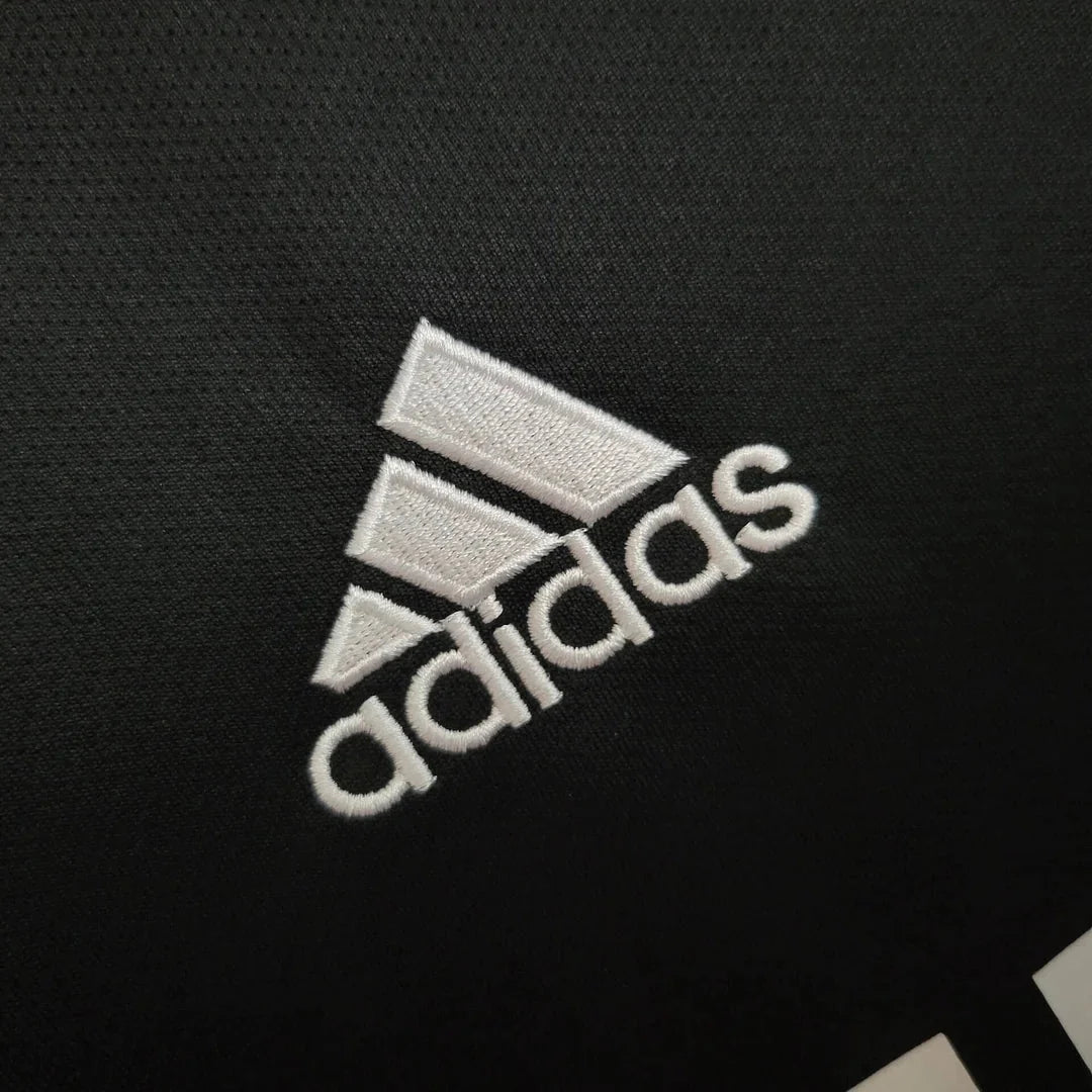 Retro Real Madrid 2004 Away Jersey