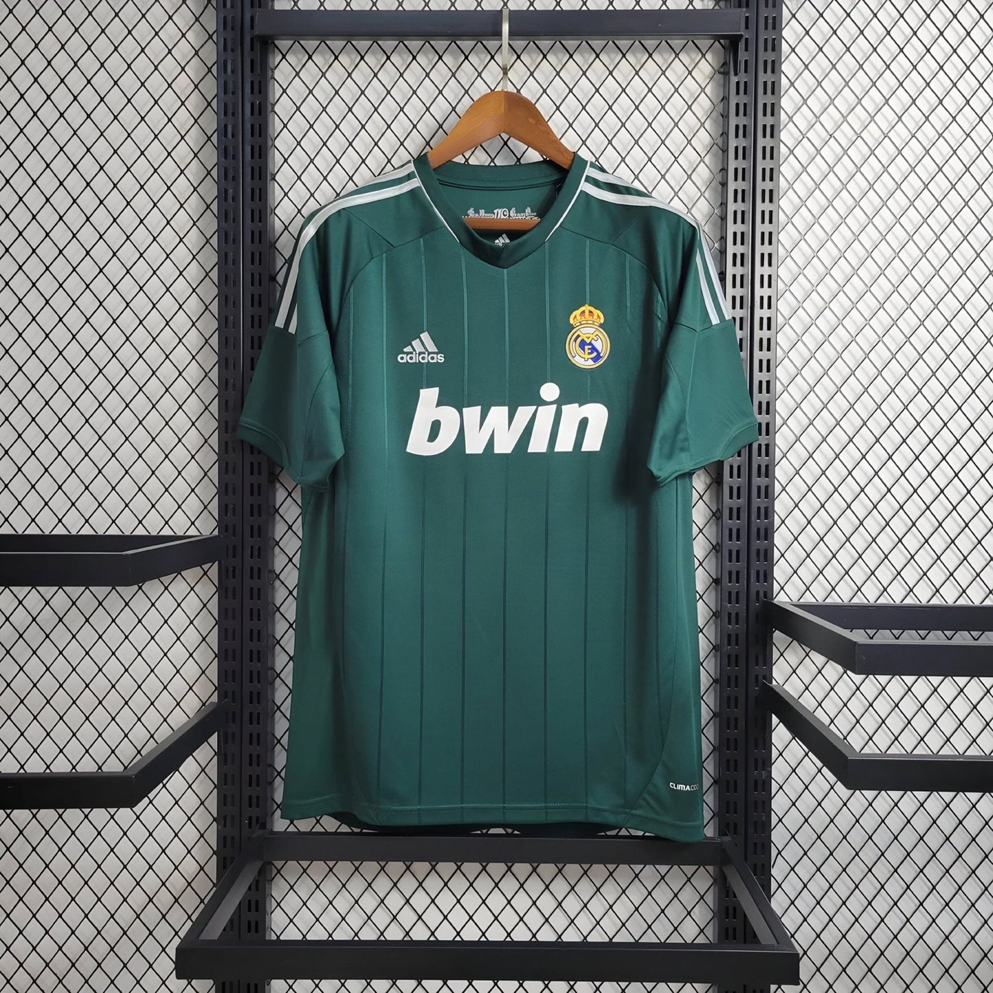 Retro Real Madrid 2012 Third Jersey